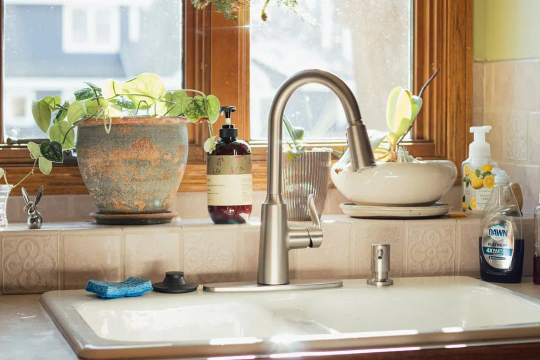 5 Ways the Golden Smart Kitchen Sink Set Saves Time and Water - BathroomLux