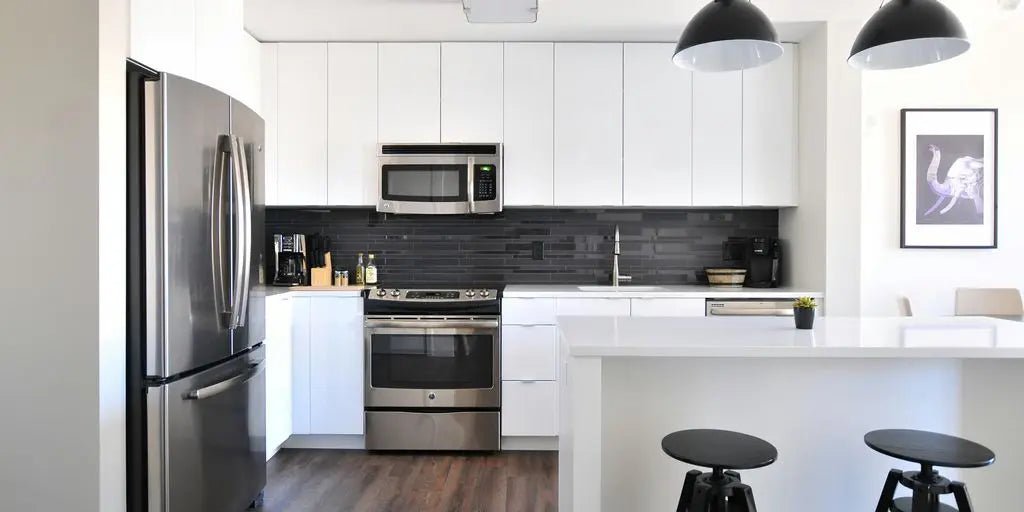 Transform Your Kitchen with a Shower Head Attachment for Kitchen Sink: The Ultimate Guide - BathroomLux