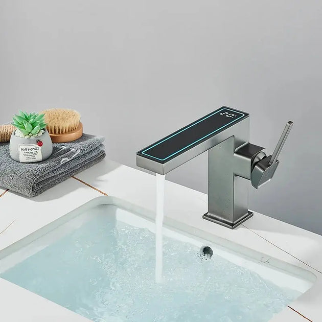 Bathroom Faucet with Temperature Display Water Mixer Tap with LED Light - bathroom, showers, thermostaticBathroomLux