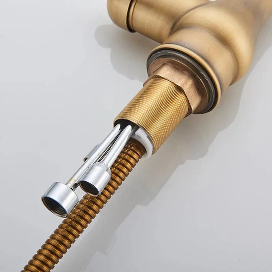 Brass Kitchen Tap – Sensor Mode, Single Handle Hot & Cold, Pull - Out Spout - Touchless Brass Kitchen Tap – Sensor ModeBathroomLux