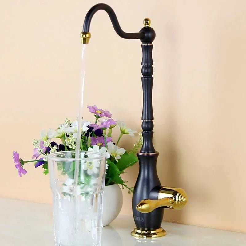 Cascadia Kitchen Faucet - 360° Solid Brass - FaucetBathroomLux