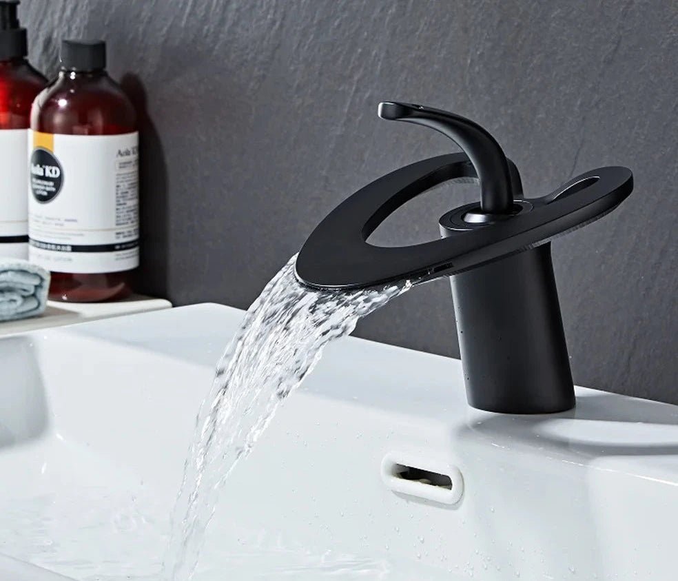 Elegro Bathroom Faucet - 2 years Guarantee - Bathroom FaucetBathroomLux