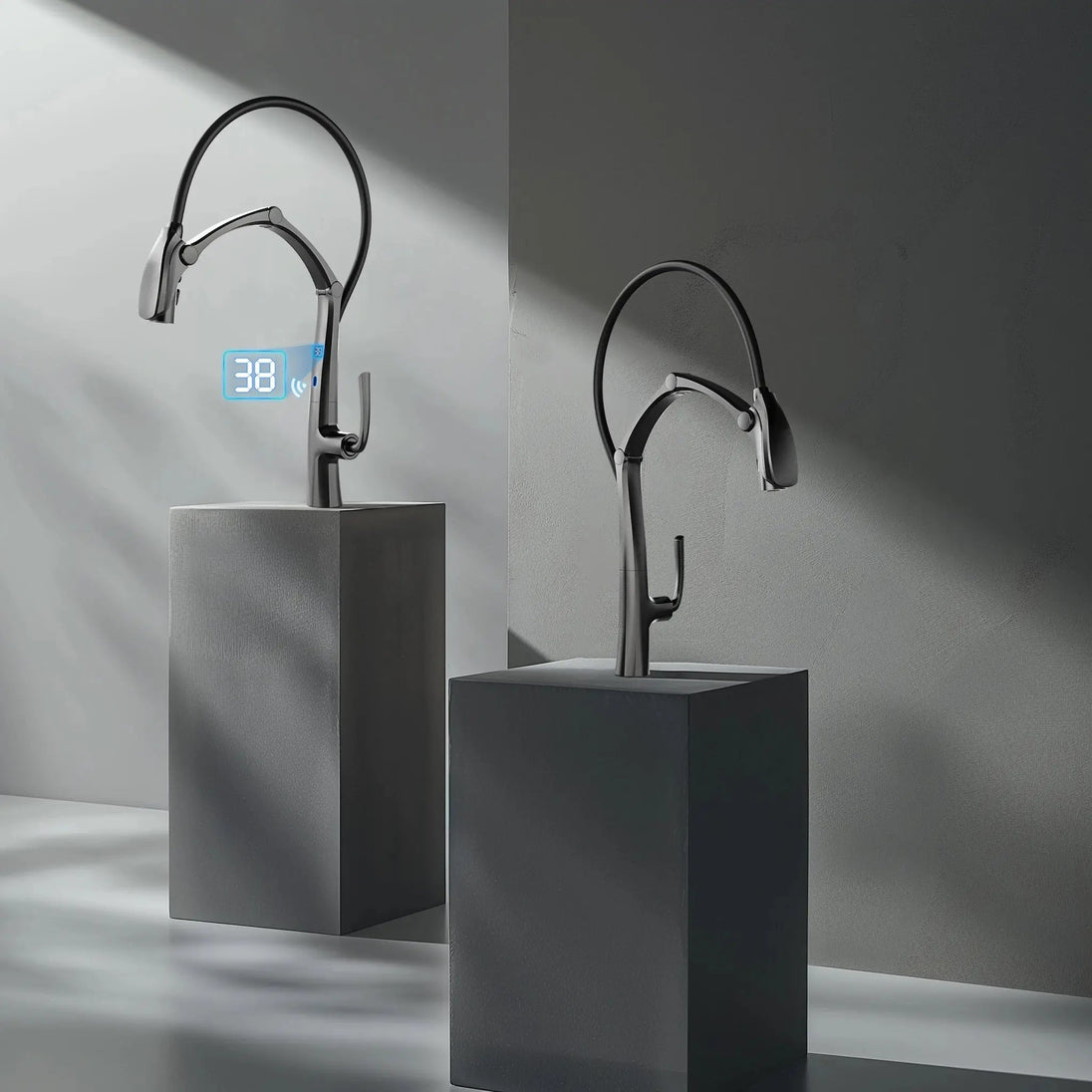 High - Quality Smart Touch Kitchen Faucet – Motion Sensor Pull - Down Sink Mixer Tap - Kitchen Sink FaucetsBathroomLux