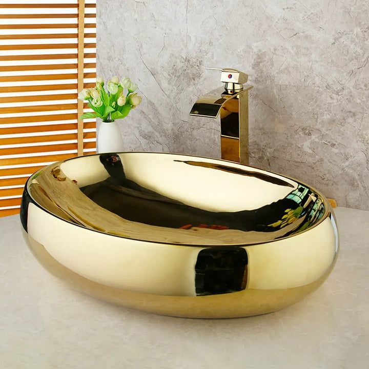 Magnifique Golden Bathroom Sink Set - BathroomLux