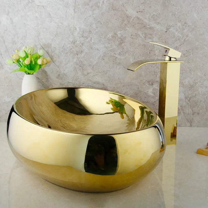 Magnifique Golden Bathroom Sink Set - BathroomLux