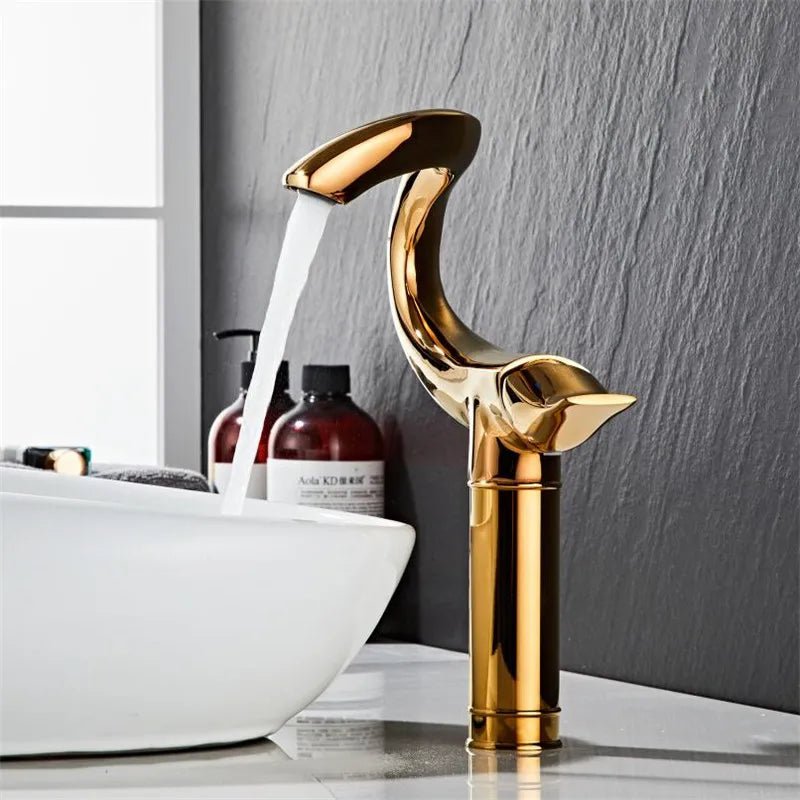 Swan Modern bathroom faucet long - BathroomLux